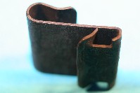 Edge cable/pipe clip for 3.2mm diameter and 0.6 - 1.2mm panel thickness.  General application.