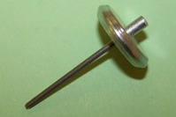 Round 'Tuckers' moulding clip for 18.5mm moulding gap and 3.2mm panel hole. Humber Super Snipe Series1V/V/Imperial, Austin 1300GTand general application.