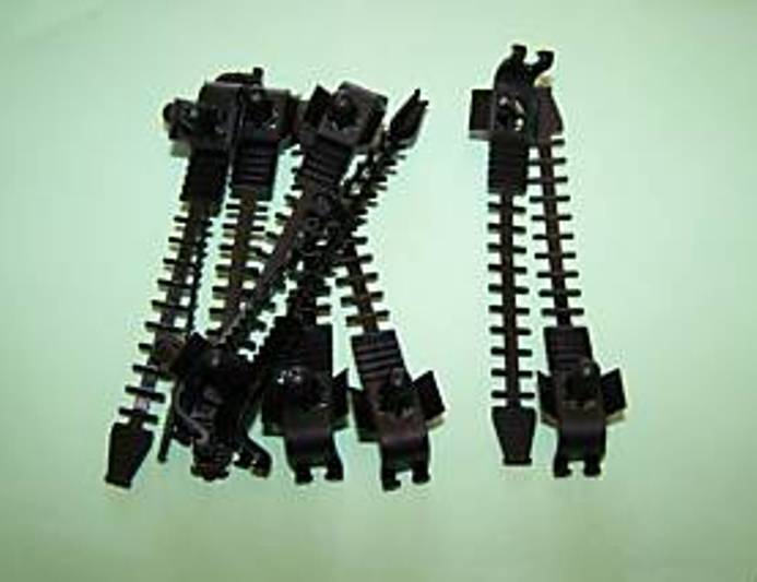 Ford wire loom clips #1