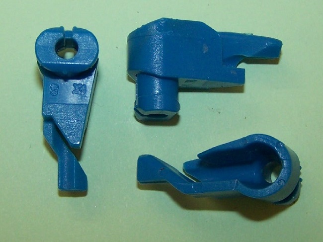 Nylon Control Rod Clip. Ford and general application.