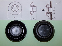 Plastic self-sealing plug for use in 34.9mm (1.3/8